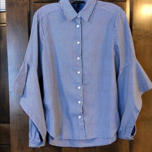 BCBG Maxazria open sleeve blouse - M